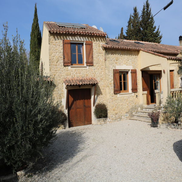 Offres de vente Villa Lauris 84360